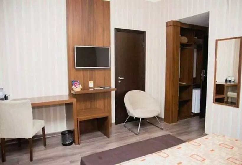 キングサイズベッドのデラックススイート, Class Hotel Varginha