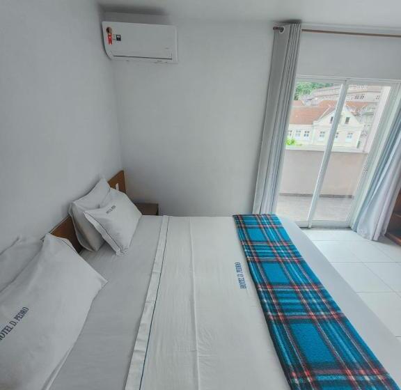 سوئیت با بالکن, Dom Pedro