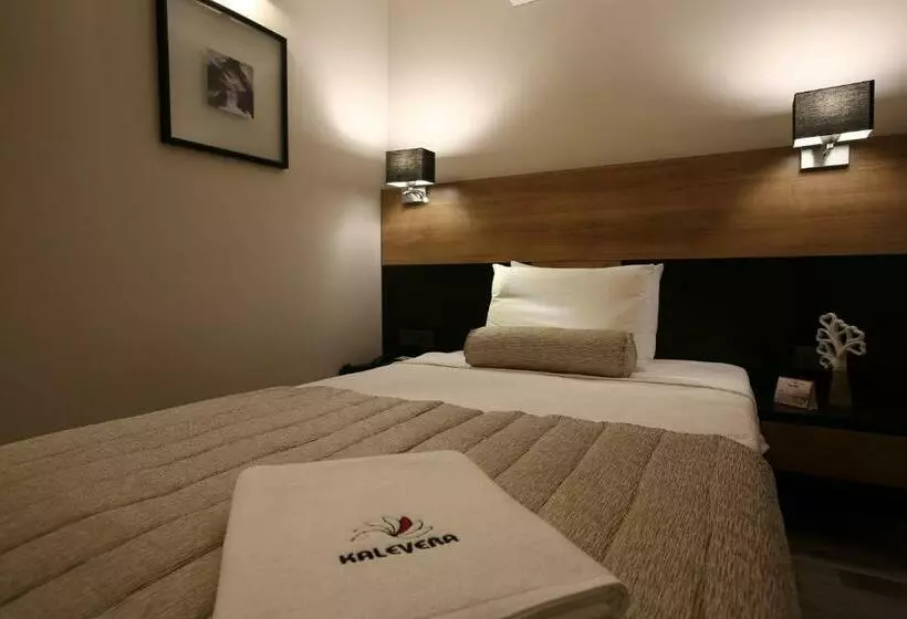 Habitació Economy Individual, Kalevera