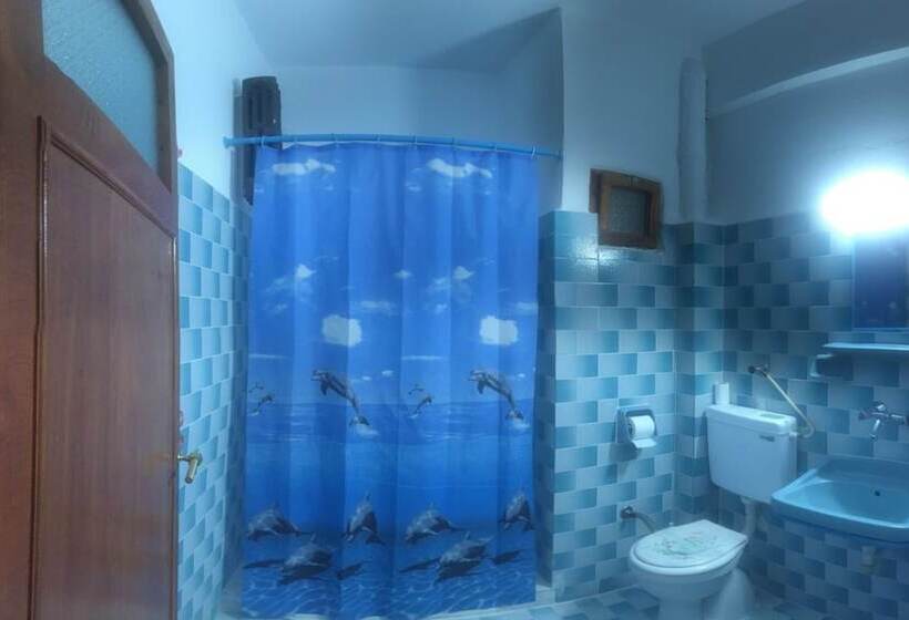 Standard Triple Room with Terrace, Ozyel