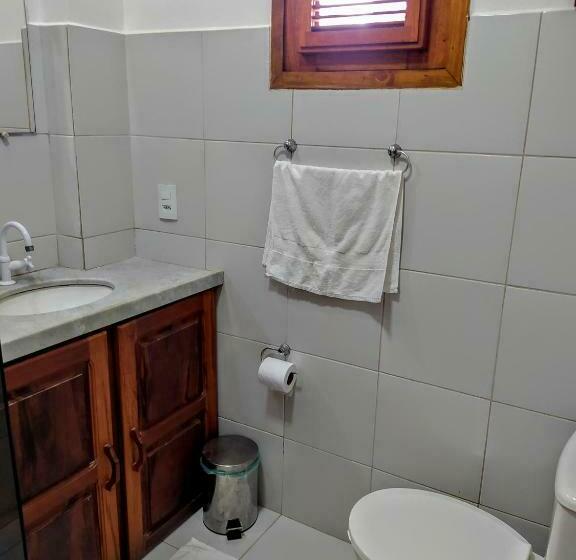 اتاق استاندارد با چشم‌انداز باغ, Pousada Sahara