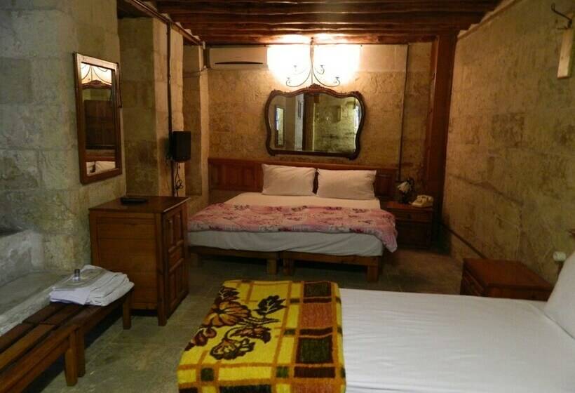 اتاق استاندارد سه نفره, Rahmi Bey Konagi