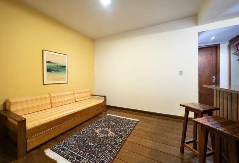 家庭套房, Solaris