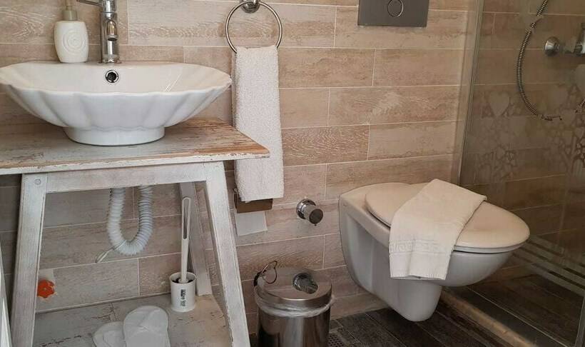 Standardzimmer, Aksam Sefasi