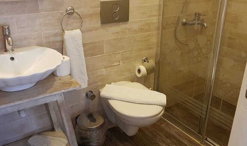 Standardzimmer, Aksam Sefasi