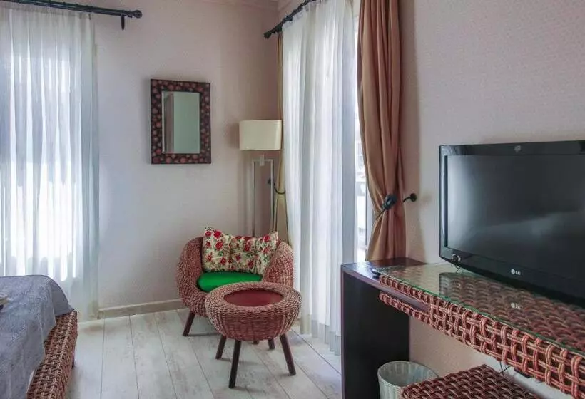 اتاق لوکس, Casaoliva