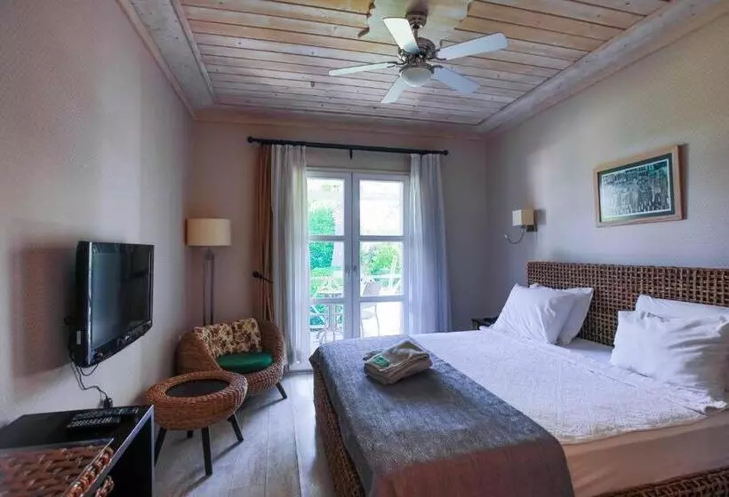 اتاق لوکس, Casaoliva