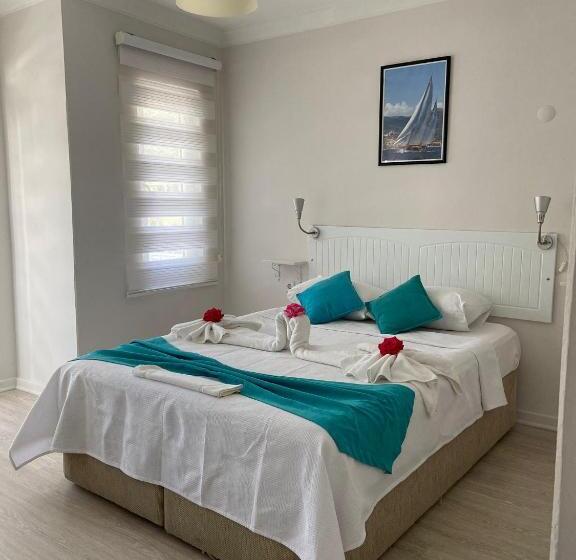 家庭间, Göcek Selya