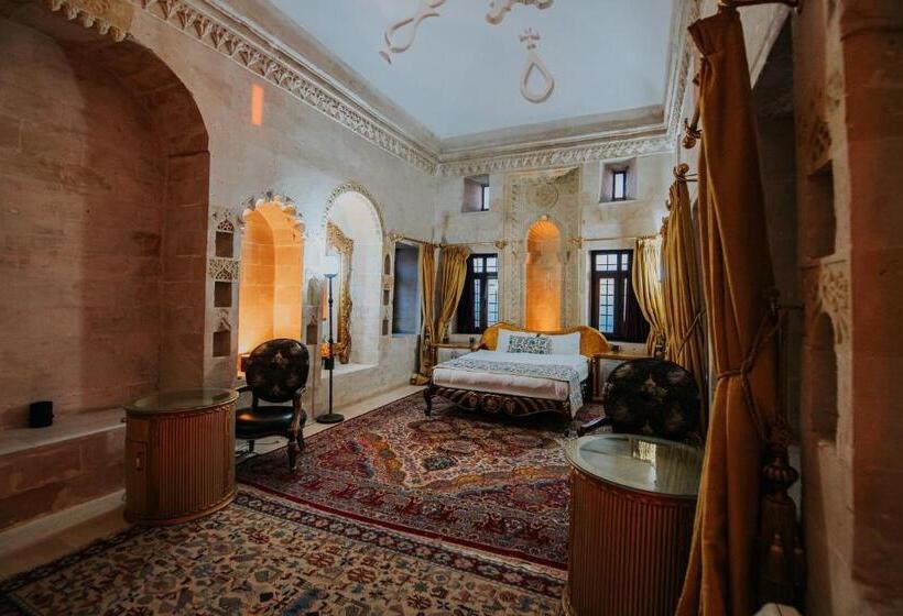 اتاق استاندارد با تخت بزرگ, Maridin