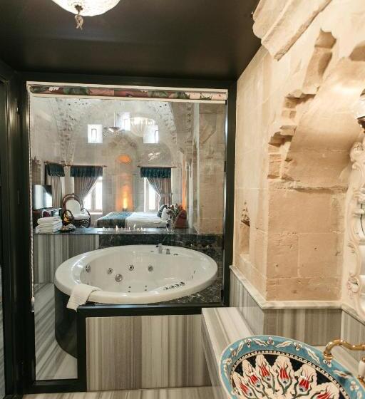 اتاق استاندارد با تخت بزرگ, Maridin