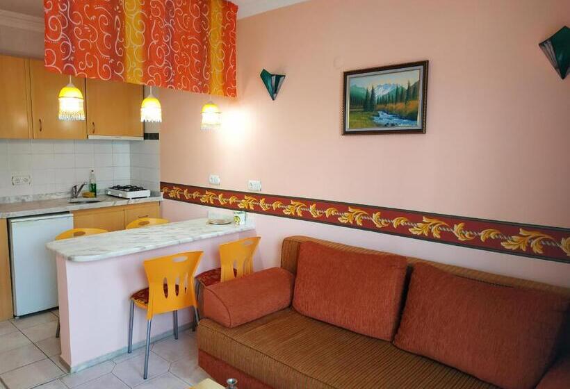 침실 1개 아파트, Miço