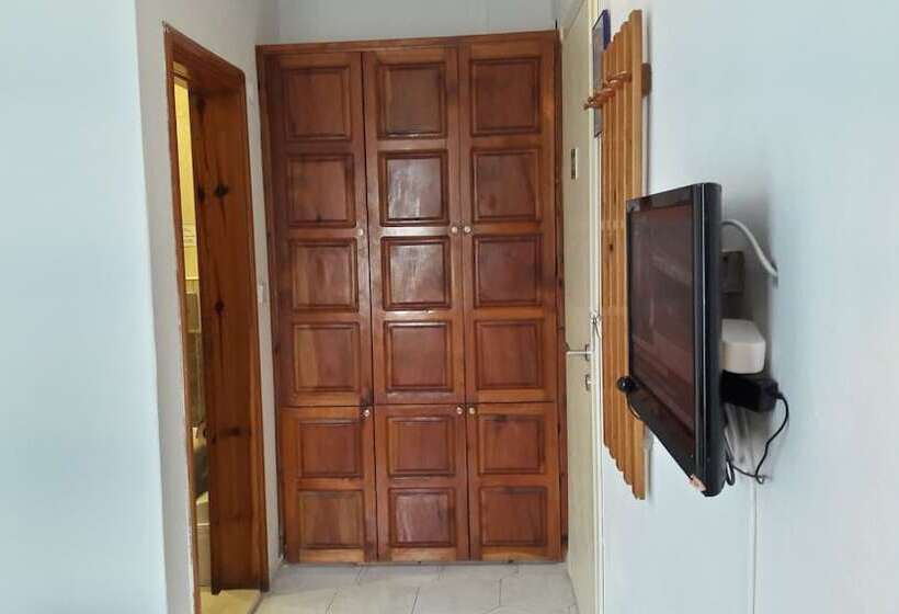 스탠다드 룸, Miço