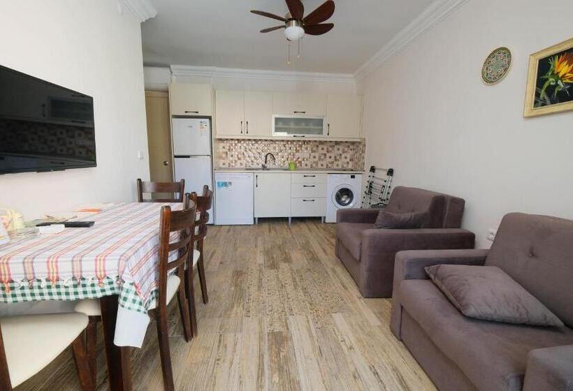 プールの見える1ベッドルームアパートメント, The Diplomat