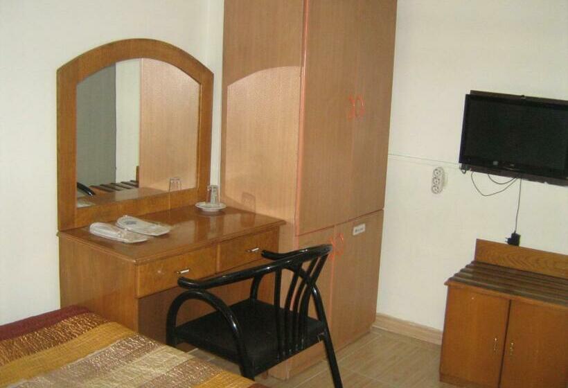 اتاق استاندارد, Yunus