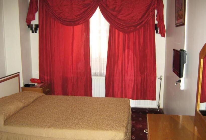 스탠다드 룸, Yunus