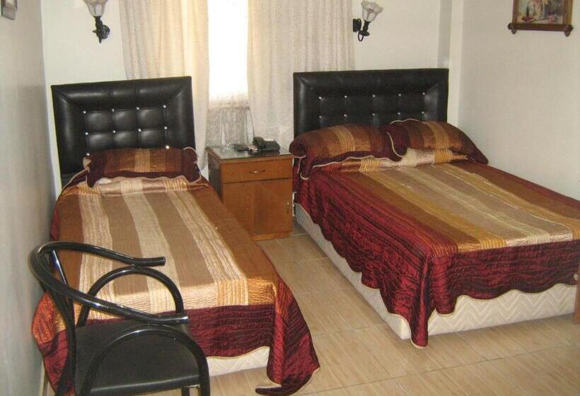 스탠다드 트리플 룸, Yunus