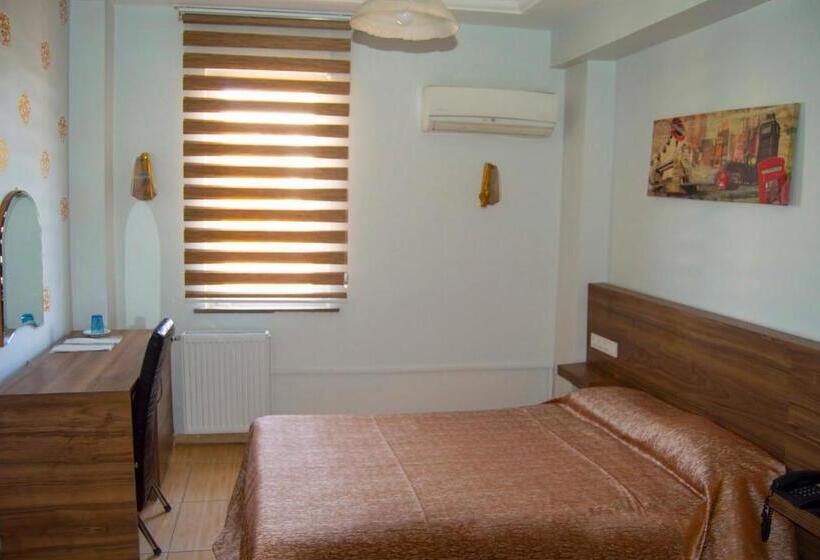 이코노미 싱글 룸, Yunus