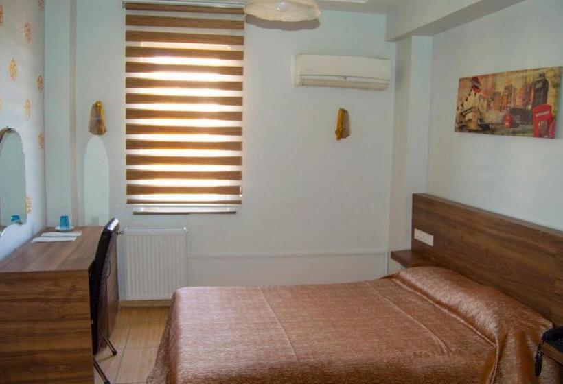 이코노미 싱글 룸, Yunus