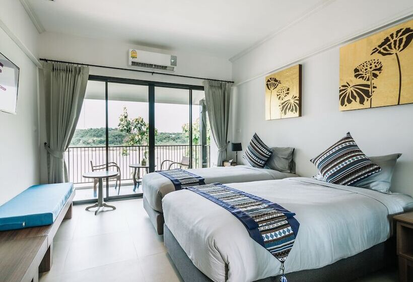 Deluxe room with river view, Fortune Riverview Hotel Chiang Khong