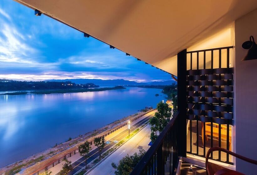 Deluxe room with river view, Fortune Riverview Hotel Chiang Khong