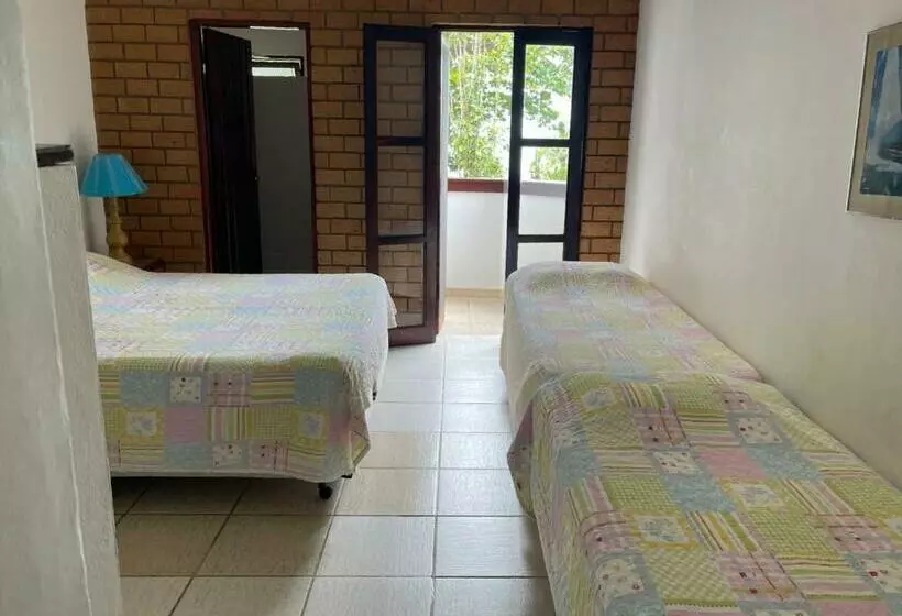 スタンダード４人部屋, Barequeçaba Praia