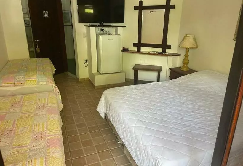 スタンダード４人部屋, Barequeçaba Praia