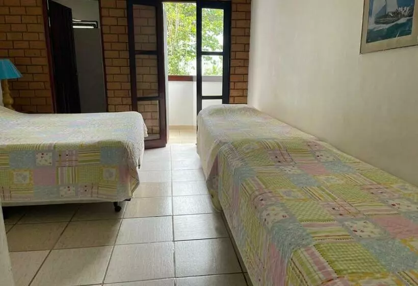 スタンダード４人部屋, Barequeçaba Praia