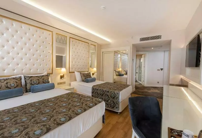Standard Room Side Sea View