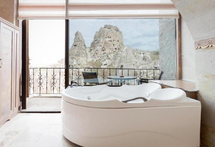 סוויטה דלוקס, Hermes Cave