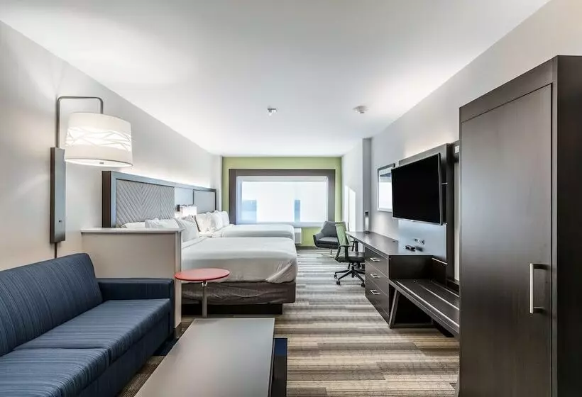 身障者適用スイートルーム, Holiday Inn Express & Suites Jersey City North   Hoboken, An Ihg