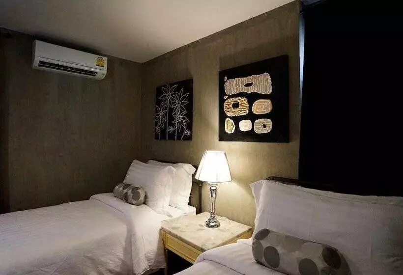 デラックスルーム, House Of Passion Amphawa