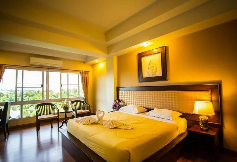 اتاق لوکس, Madina Rayong