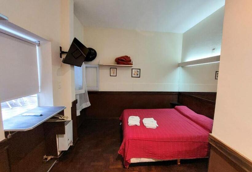 1ベッドルームアパートメント, Raglan