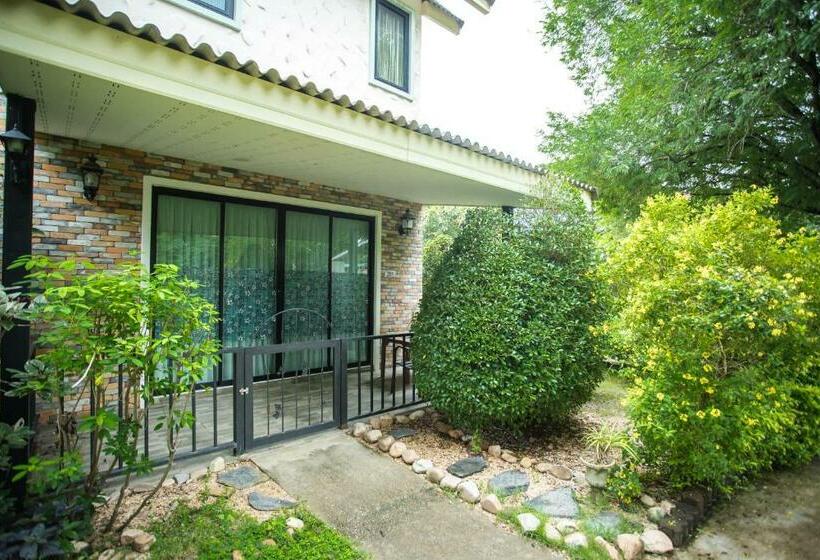 חדר סופריור, The Harmony Resort