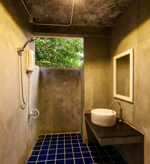 Quarto Deluxe com Balcão, Palms Hill Resort