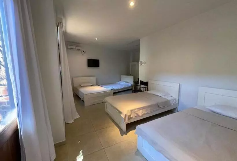 Standard Neljän Hengen Huone, Patio Del Puerto Hotel Boutique