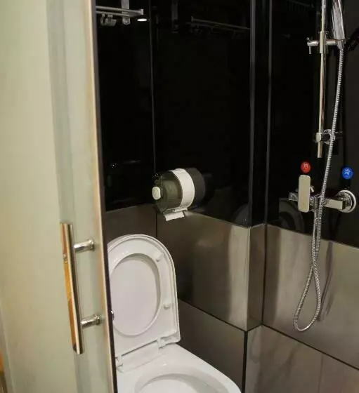 اتاق استاندارد یک نفره, Ocean Inn