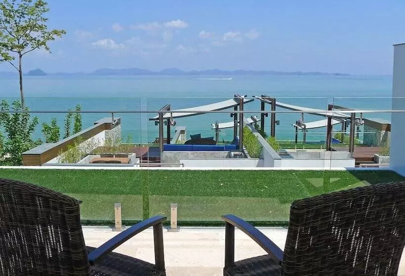 Huoneisto 1 Makuuhuone, The Nchantra Pool Suite Phuket