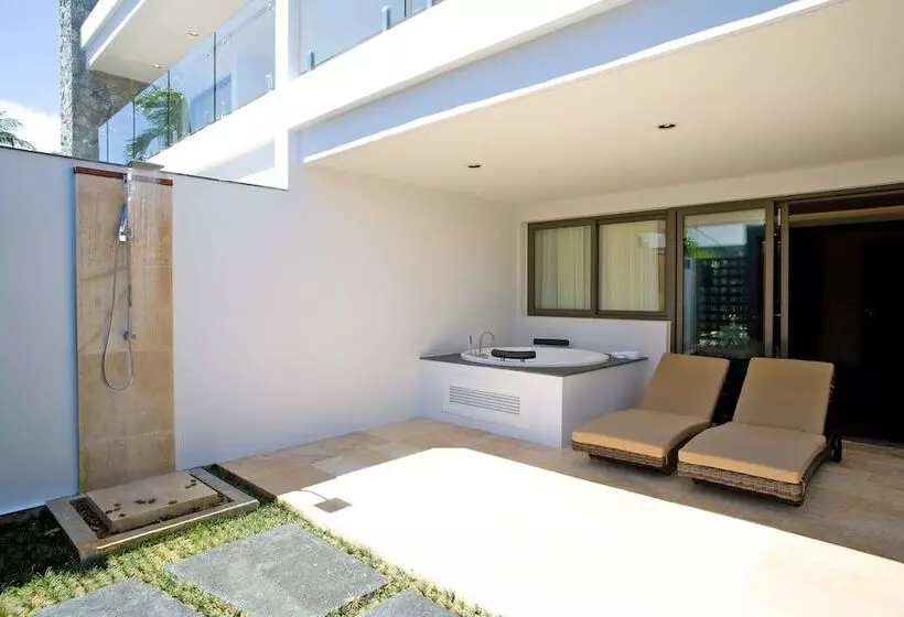 3 Bedroom Suite, The Nchantra Pool Suite Phuket