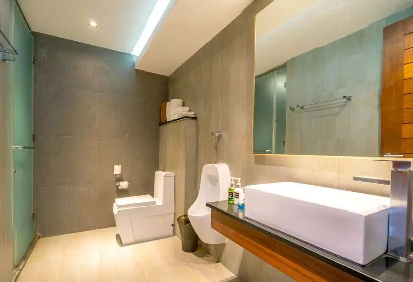 Standard-studio, The Nchantra Pool Suite Phuket