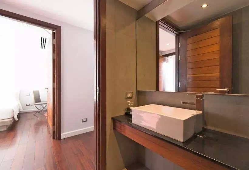 Standard-studio, The Nchantra Pool Suite Phuket