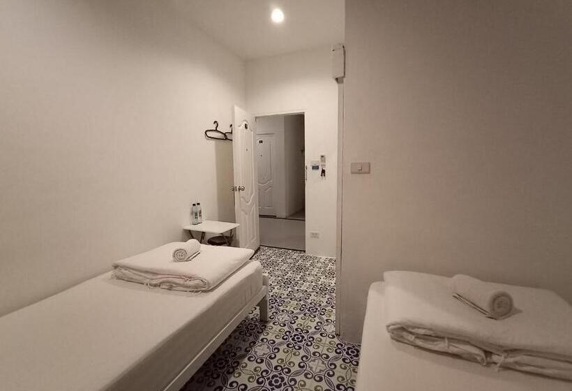 اتاق اکونومی, Chino Town At Yaowarat Phuket   Sha Plus
