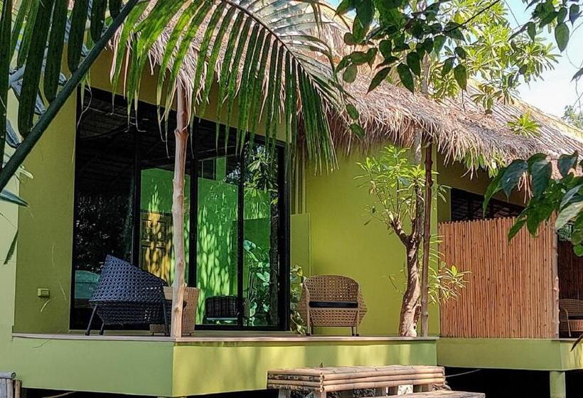 デラックスルーム, Asita Eco Resort