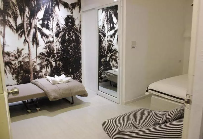 Standard Triple Room, 1715 House & Caff Resort, Phuket