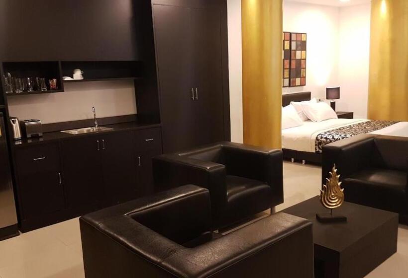 带2个卧室的公寓, East Suites