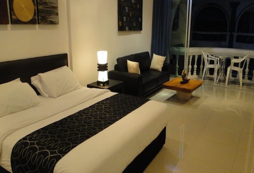 行政套房, East Suites