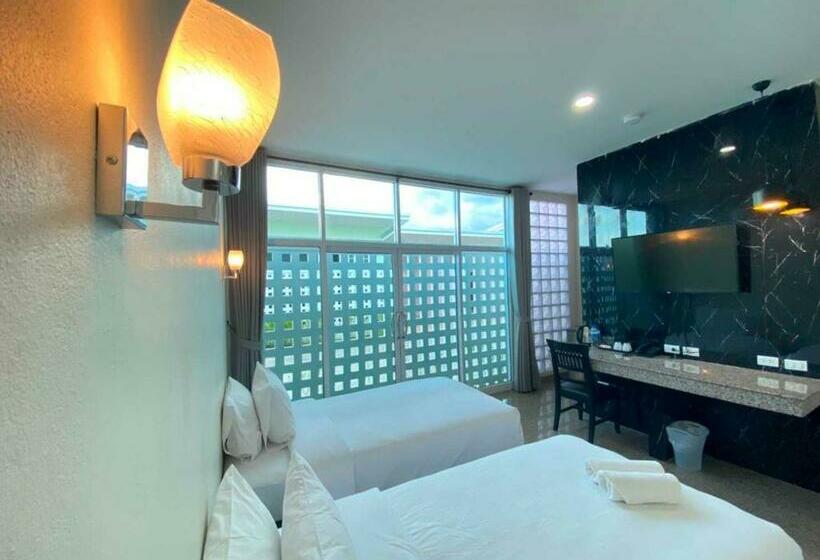 اتاق لوکس, Sabai Palace