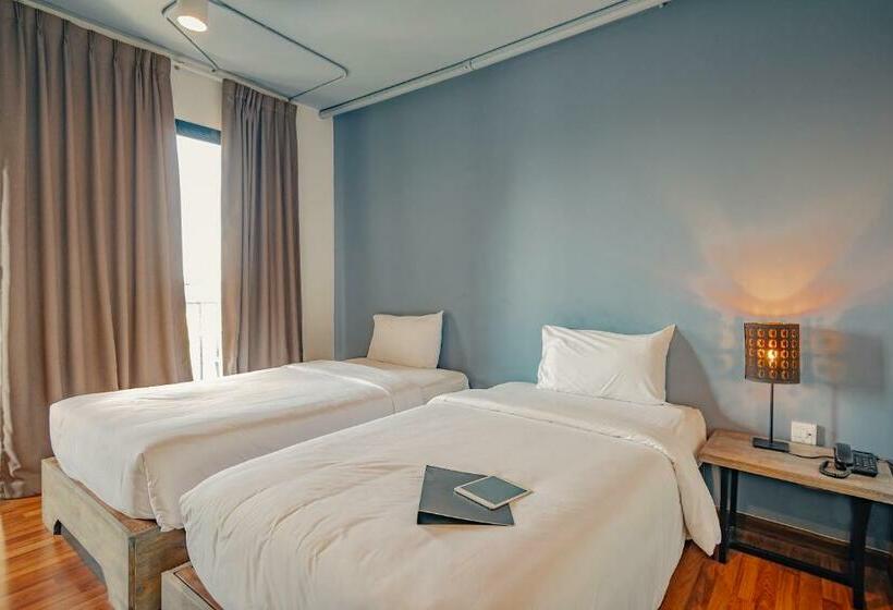 Chambre Deluxe, See Also Jomtien