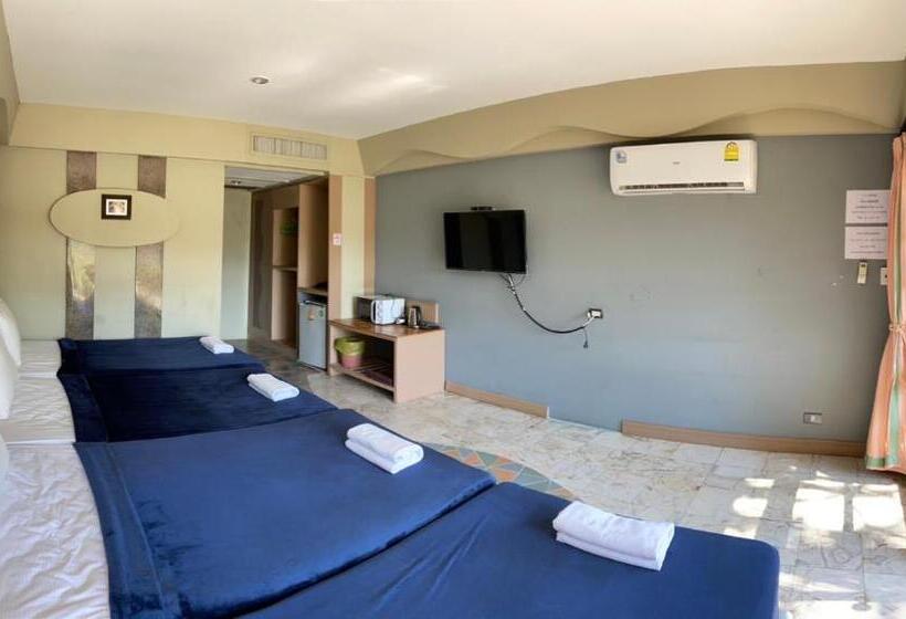 Четырехместный Номер Superior, Rock Garden Beach Resort