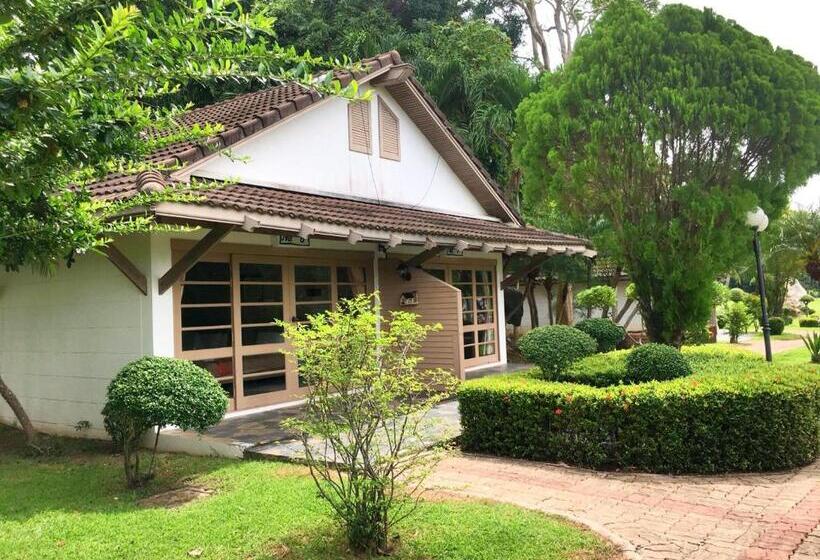 חדר דלוקס נוף לגינה, Rock Garden Beach Resort